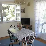 Ban Διαμέρισμα