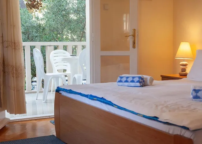 Ban Apartman
