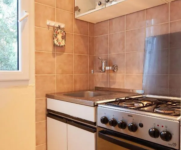 Ban Apartman Podgora