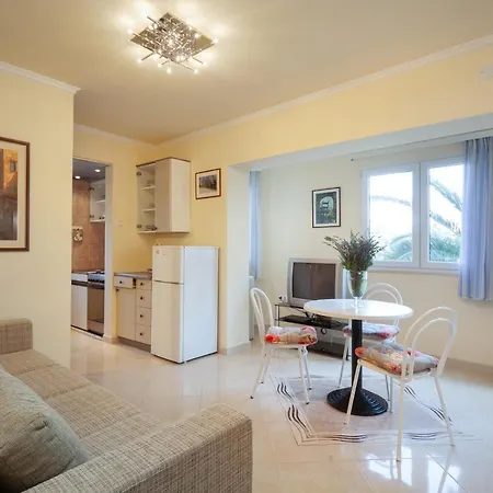 Ban Apartamento Podgora (Split-Dalmatia)
